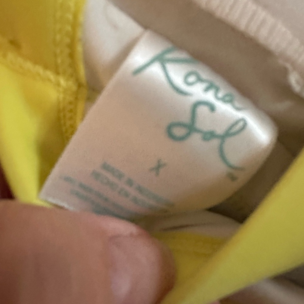 Kona Sol Vibrant Yellow and Gray Bikini Top NWT - Picture 3 of 4